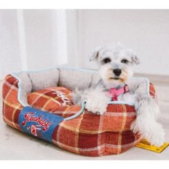 Touchdog 'Archi-Checked' Designer Plaid Oval Dog Bed -Tropiclean Store touchdog archi checked designer plaid oval dog bed 172392