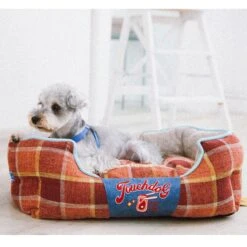 Touchdog 'Archi-Checked' Designer Plaid Oval Dog Bed -Tropiclean Store touchdog archi checked designer plaid oval dog bed 197627