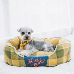 Touchdog 'Archi-Checked' Designer Plaid Oval Dog Bed -Tropiclean Store touchdog archi checked designer plaid oval dog bed 533750