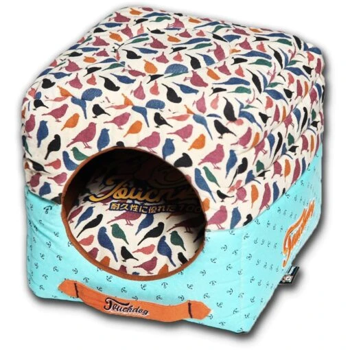 Touchdog ® 'Chirpin-Avery' 2-in-1 Collapsible Squared Dog And Cat Bed -Tropiclean Store touchdog r chirpin avery convertible squared 2 in 1 collapsible pet dog cat bed house 659934