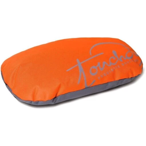 Touchdog ® 'Performance-Max' Sporty Reflective Water-Resistant Dog Bed -Tropiclean Store touchdog r performance max sporty comfort cushioned reflective water resistant fashion pet dog bed mat 297267