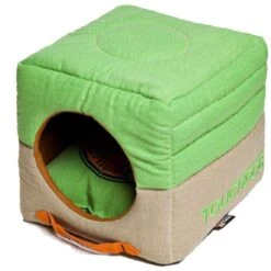 Touchdog ® 'Vintage Squared' 2-in-1 Convertible And Collapsible Dog And Cat Bed -Tropiclean Store touchdog r vintage squared convertible and reversible retro printed 2 in 1 collapsible pet dog cat house bed 160326