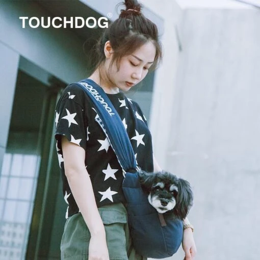 Touchdog 'Toga Bark' Over-The-Shoulder Hands-Free Pet Carrier -Tropiclean Store touchdog toga bark over the shoulder hands free pet carrier 369719